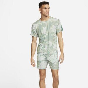 Nike Dri-FIT Men’s Short-Sleeve Yoga Shirt In Mica Green Size Medium